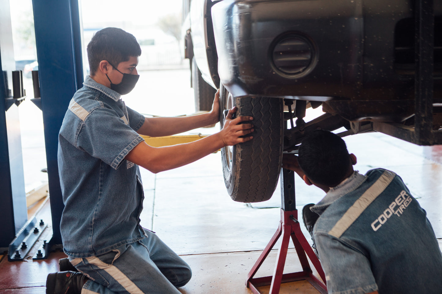 ¿Cada cuánto tiempo debo rotar mis llantas y por qué es importante?